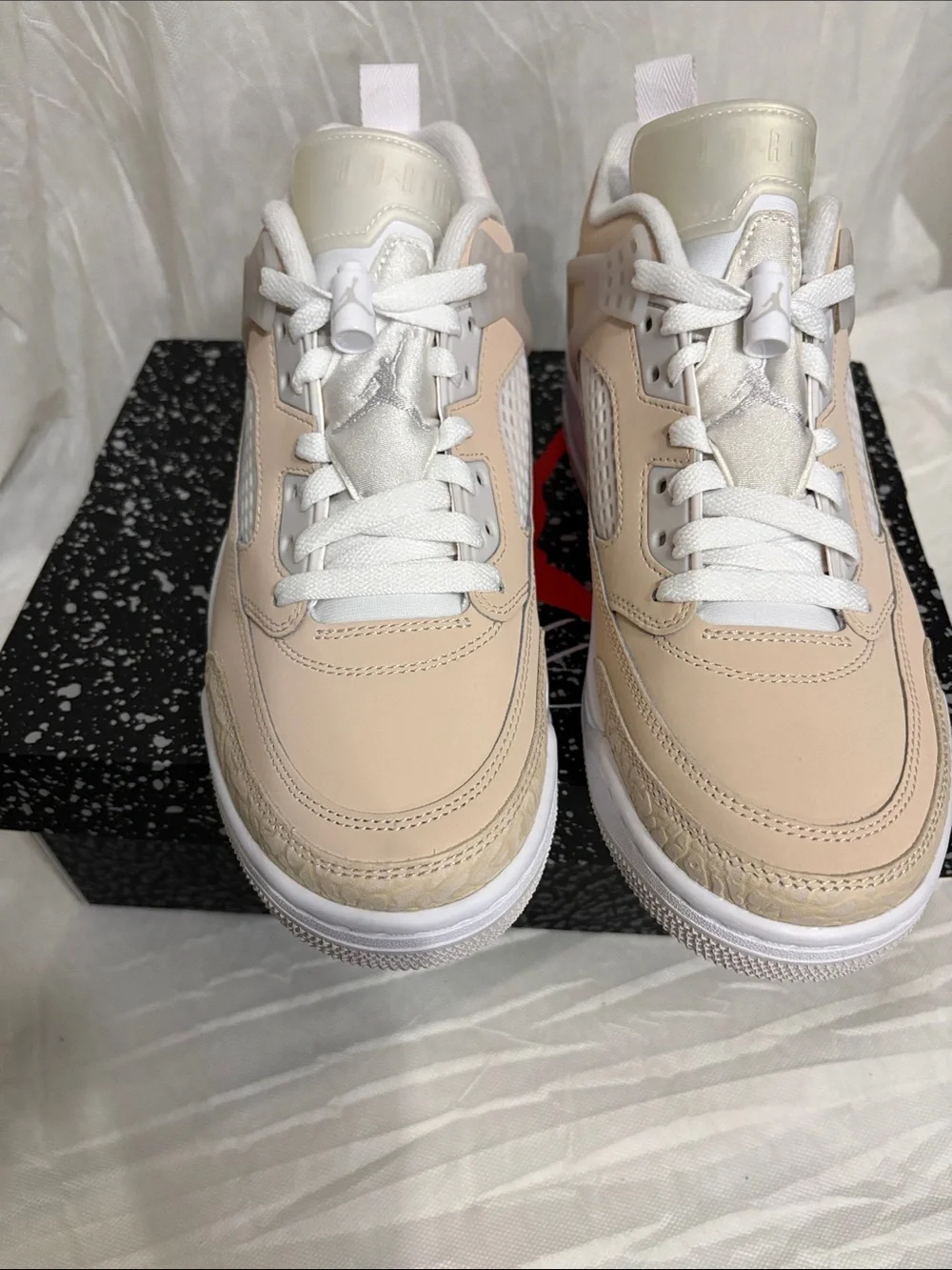 Jordan Spizike Low Sanddrift Sneakers size 8 NWT
